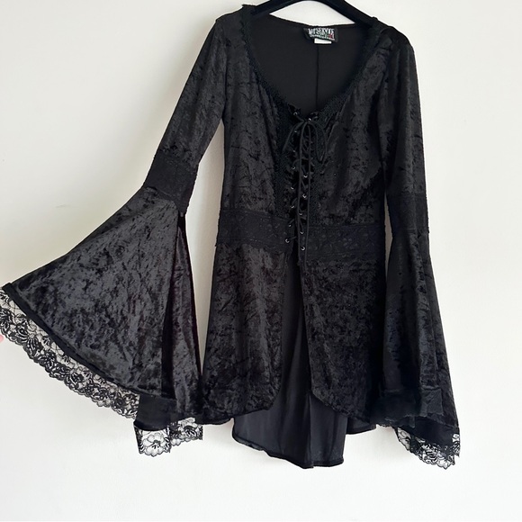 Vintage Lip Service Corset Top - Picture 3 of 10